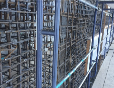 Boundary-element cages along the scaffold