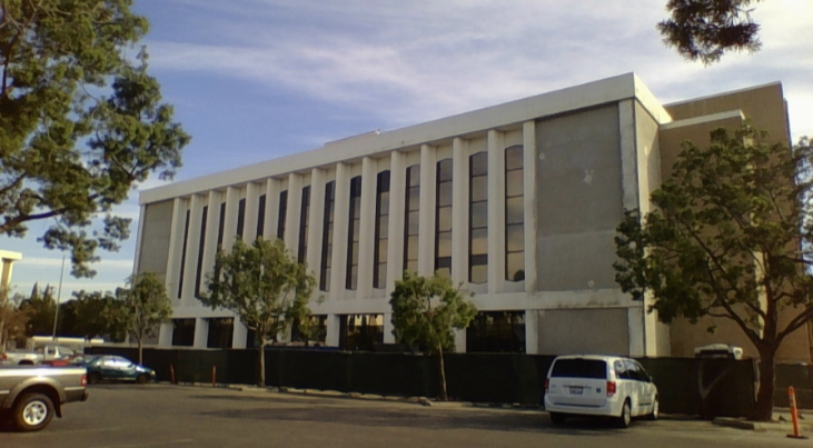 Adapting a Seismic Retrofit to Unexpected Existing Conditions - Industrial & Commercial Seismic Retrofitting